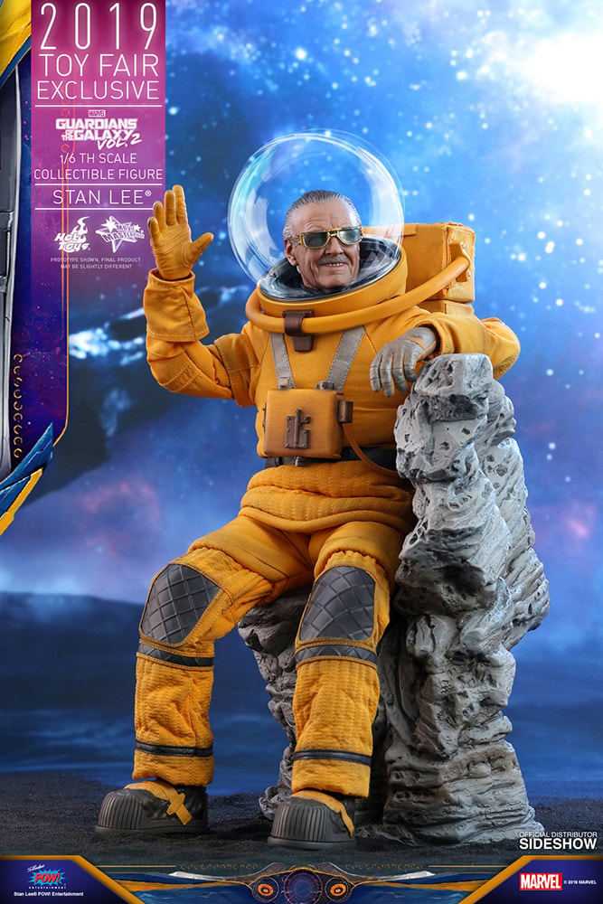 Marvel Stan Lee® Sixth Scale Figure  Exclusive Edition - Prototype Shown View 6