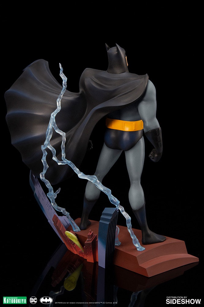 DC Comics Batman (Opening Sequence) Statues - Prototype Shown View 2