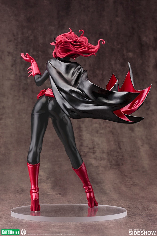 DC Comics Batwoman (2nd Edition) Bishoujo Statues - Prototype Shown View 3