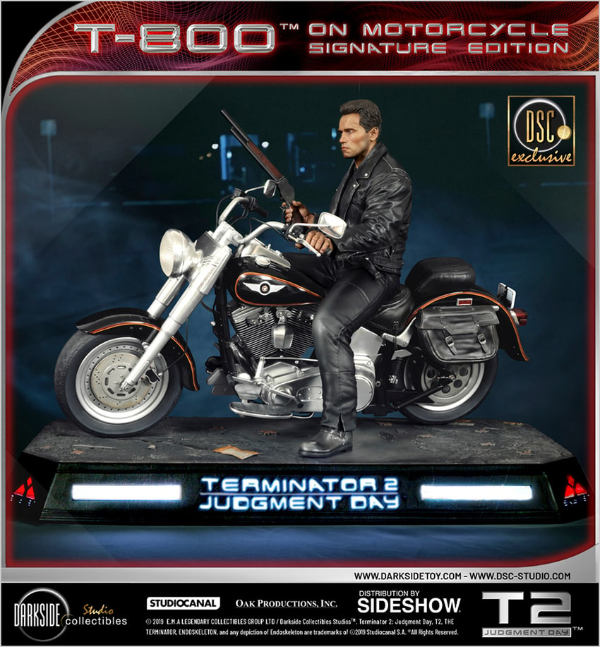 T-800 on Motorcycle Exclusive Edition - Prototype Shown View 3