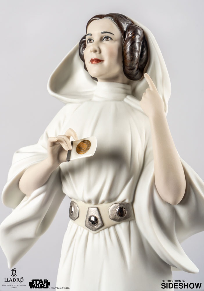 Star Wars Princess Leia Porcelain Statue - Prototype Shown View 4