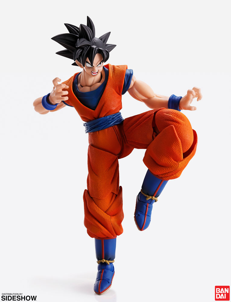 Dragon Ball Son Goku Collectible Figure - Prototype Shown View 6