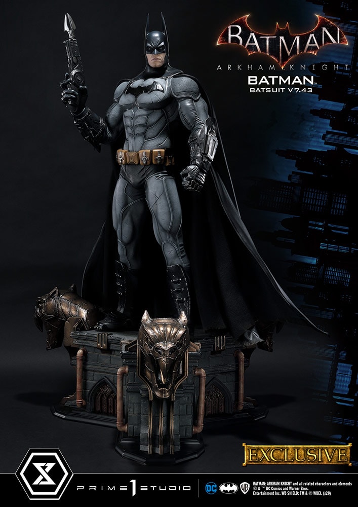 DC Comics Batman Batsuit V 7.43 Statues  Exclusive Edition - Prototype Shown View 5