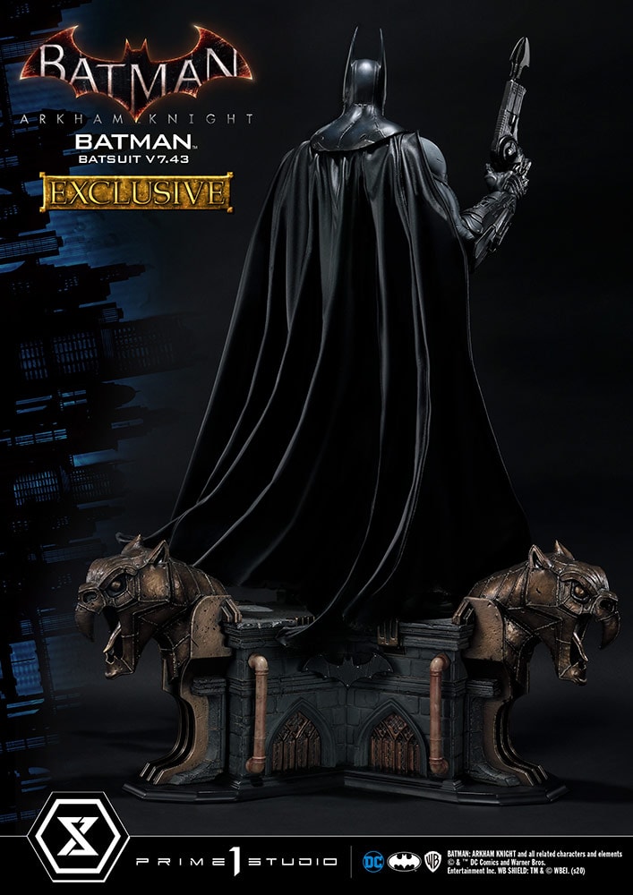 DC Comics Batman Batsuit V 7.43 Statues  Exclusive Edition - Prototype Shown View 6