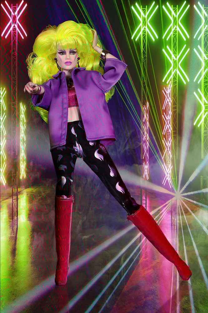 I Am A Giant Phyllis “Pizzazz” Gabor™ and Roxanne “Roxy” Pellegrini™ Gift Set- Prototype Shown