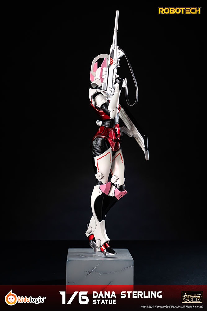 Robotech ST17 Dana Sterling Statues - Prototype Shown View 6