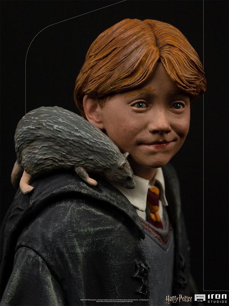 Harry Potter Ron Weasley 1:10 Scale Statue - Prototype Shown View 6