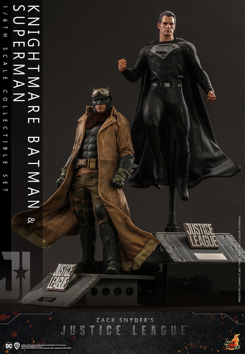 Laser Batman & Arctic Batman フィギュア　2点セット Amazon.com: Square Enix Batman vs. Superman: Dawn of Justice