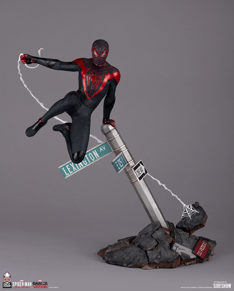 Marvel Spider-Man: Miles Morales Sixth Scale Diorama  Collector Edition - Prototype Shown View 6