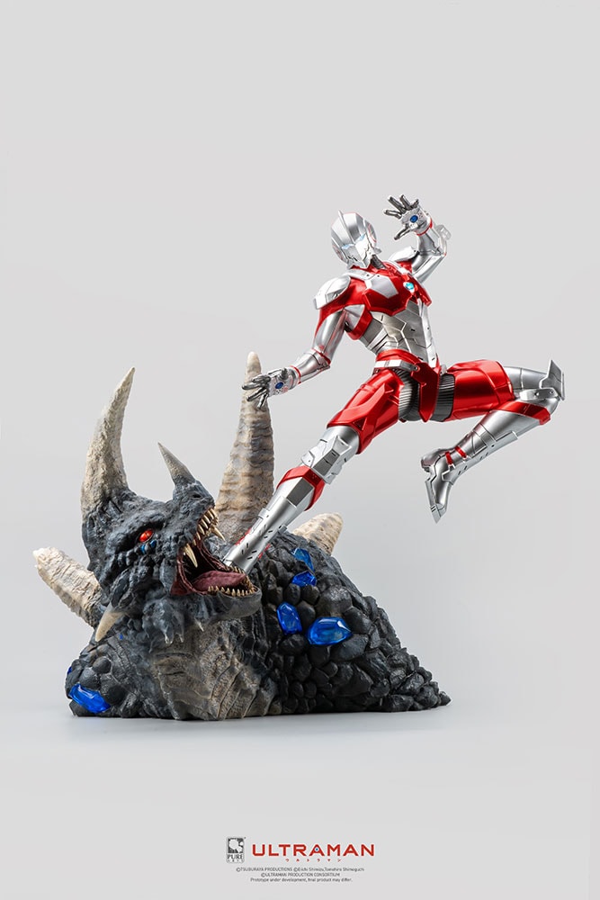 Ultraman vs Black King- Prototype Shown View 5