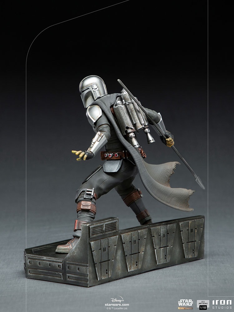 The Mandalorian- Prototype Shown