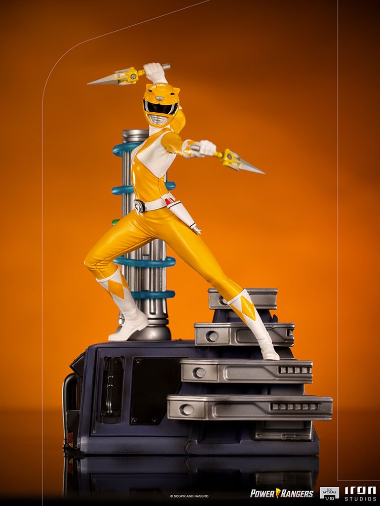 Mighty Morphin Power Rangers Yellow Ranger 1:10 Scale Statue - Prototype Shown View 1