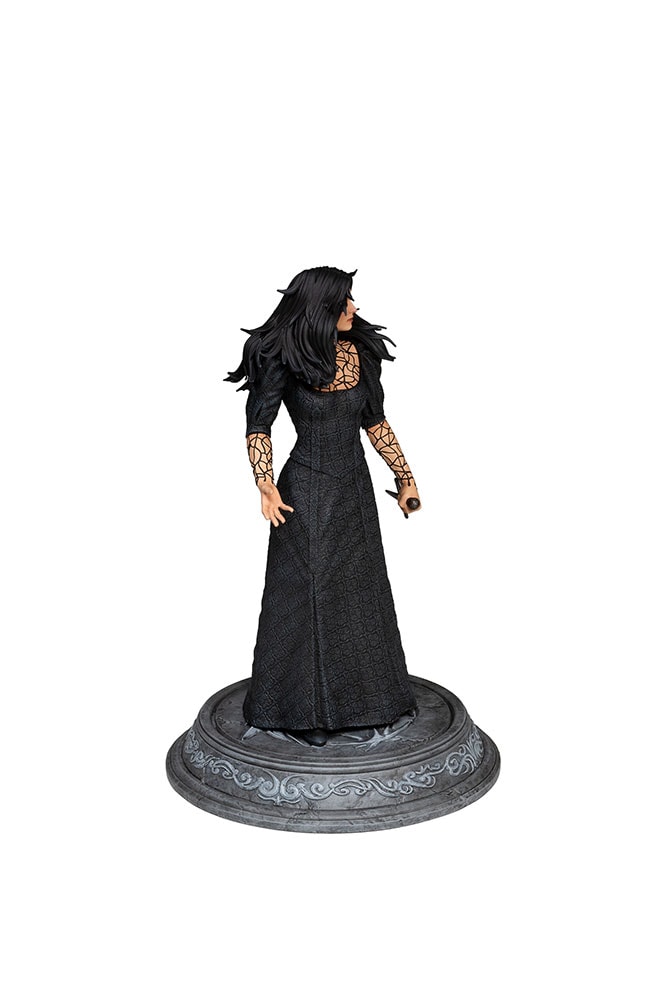 The Witcher: Netflix Yennefer Statues - Prototype Shown View 6
