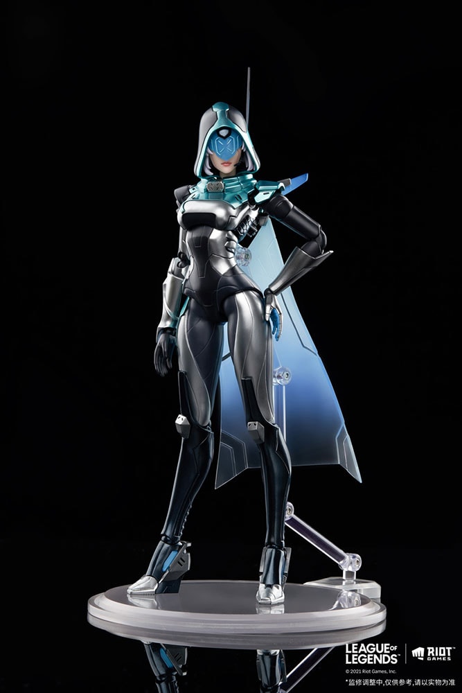 League of Legends Ashe Action Figure - Prototype Shown View 4