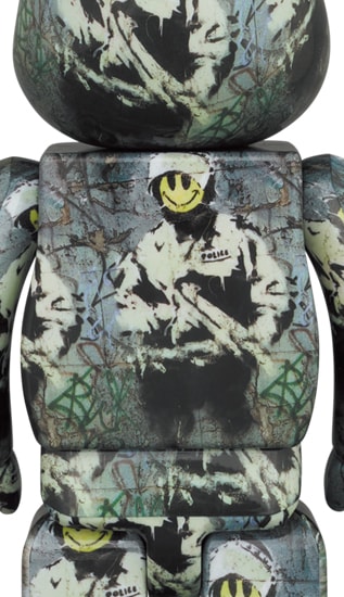 Be@rbrick Riot Cop 100％ and 400％- Prototype Shown View 4