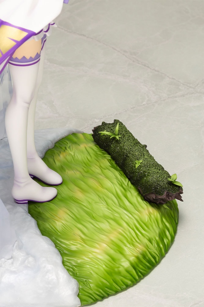 Re:ZERO - Starting Life in Another World Emilia (Memory's Journey) Statues - Prototype Shown View 6