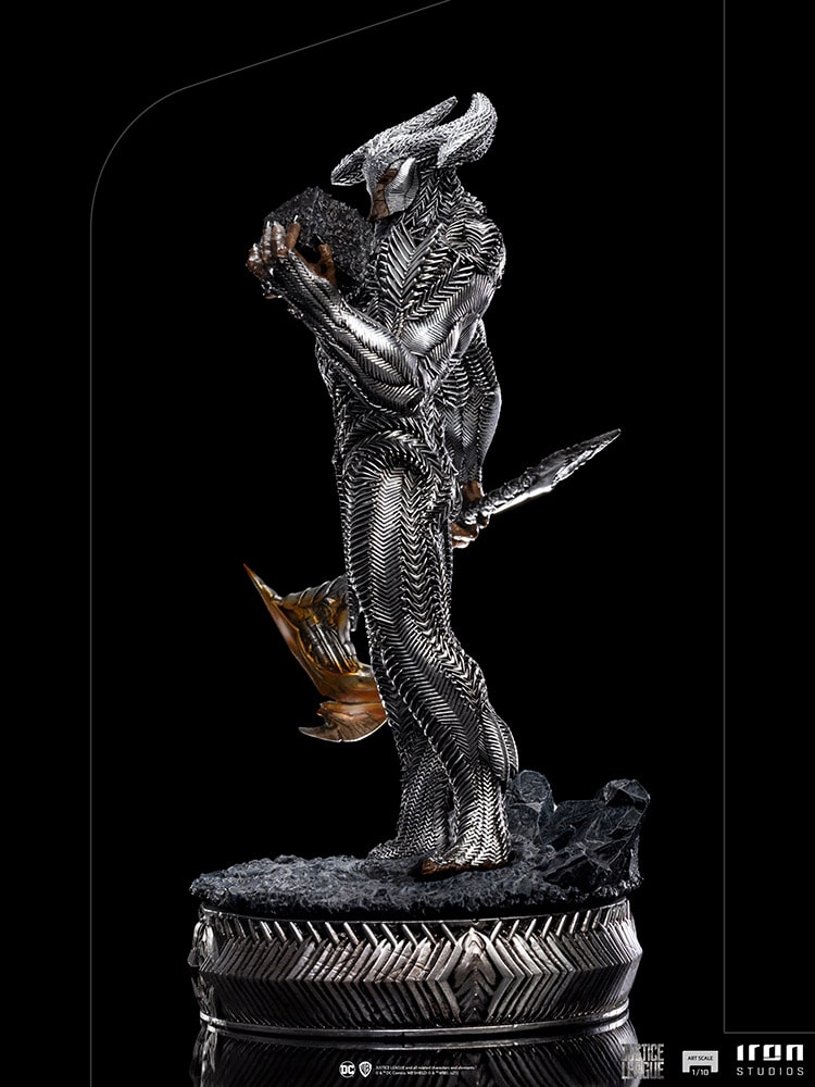 DC Comics Steppenwolf 1:10 Scale Statue - Prototype Shown View 3