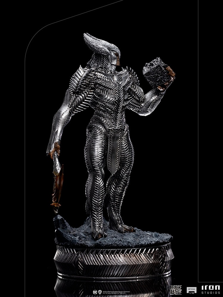 DC Comics Steppenwolf 1:10 Scale Statue - Prototype Shown View 6
