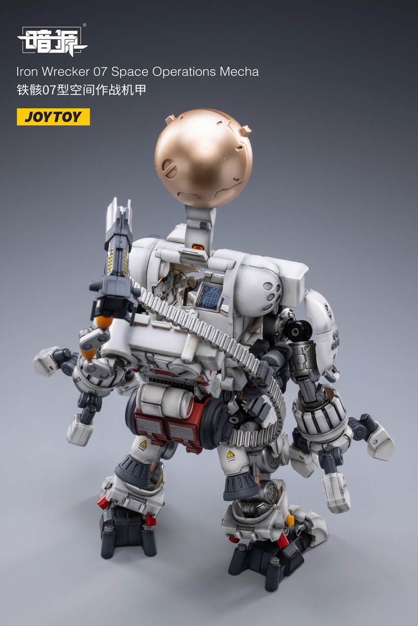Iron Wrecker 07 Space Operations Mecha Collectible Figure by