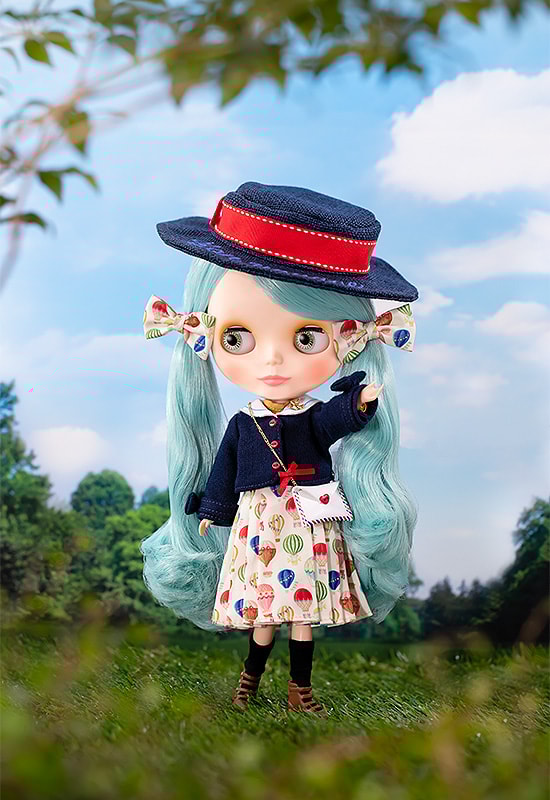 Blythe Float Away Dream- Prototype Shown