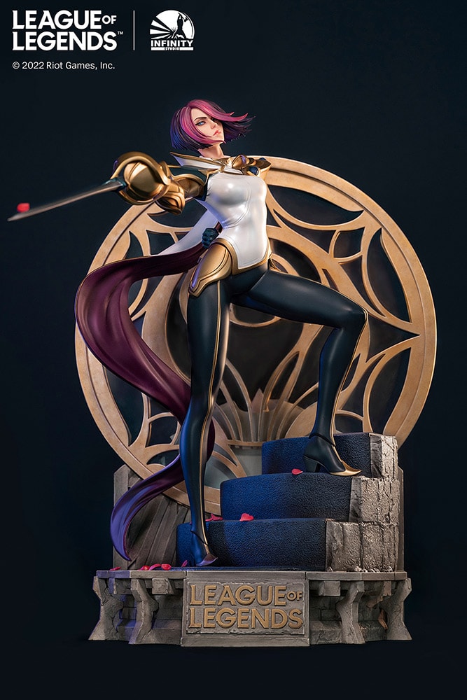League of Legends The Grand Duelist - Fiora Laurent Quarter Scale Statue - Prototype Shown View 6