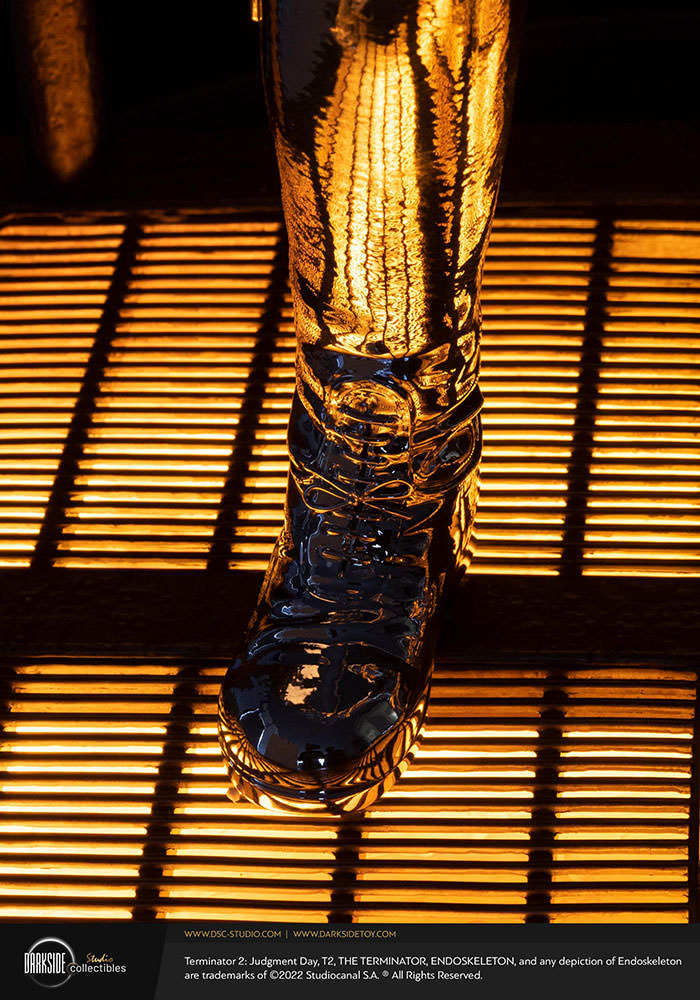 Terminator T-1000 Liquid Metal 1:3 Scale Statue - Prototype Shown View 4