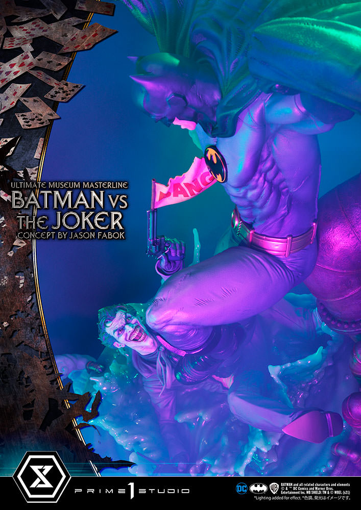 DC Comics Batman vs. The Joker 1:3 Scale Statue  Collector Edition - Prototype Shown View 3