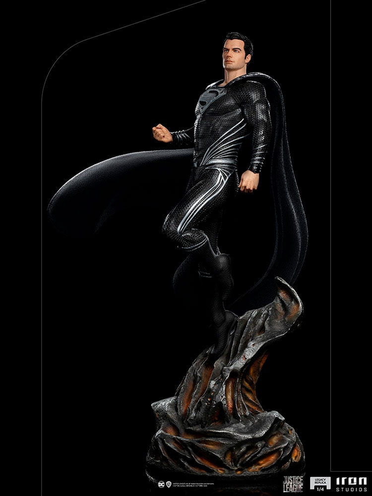 DC Comics Superman Black Suit 1:4 Legacy Replica Series