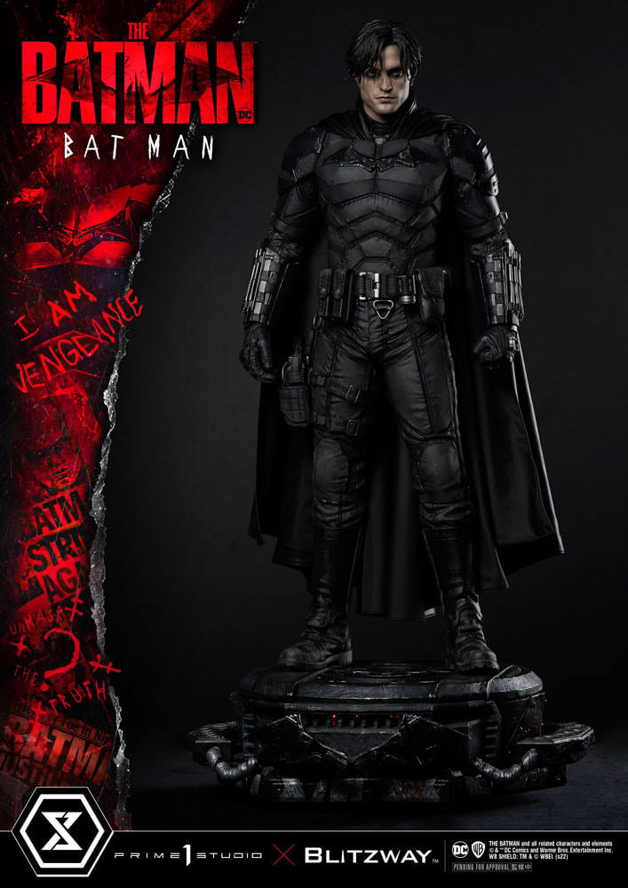 DC Comics Batman 1:3 Scale Statue - Prototype Shown View 4