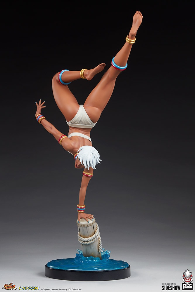 Street Fighter Elena Statues  Collector Edition - Prototype Shown View 6