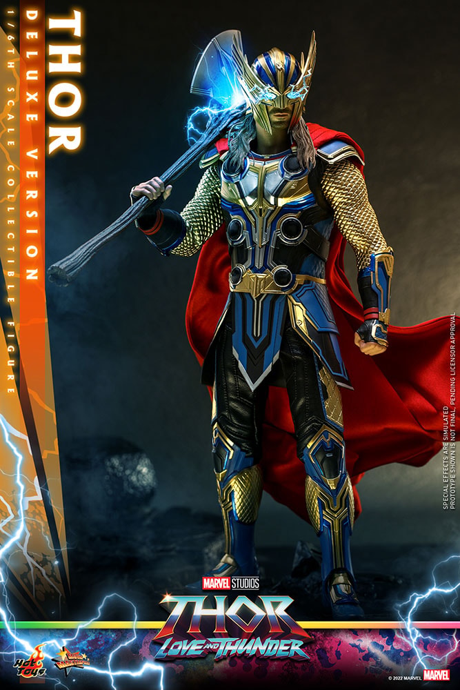 Marvel Thor (Deluxe Version) Sixth Scale Figure - Prototype Shown View 3
