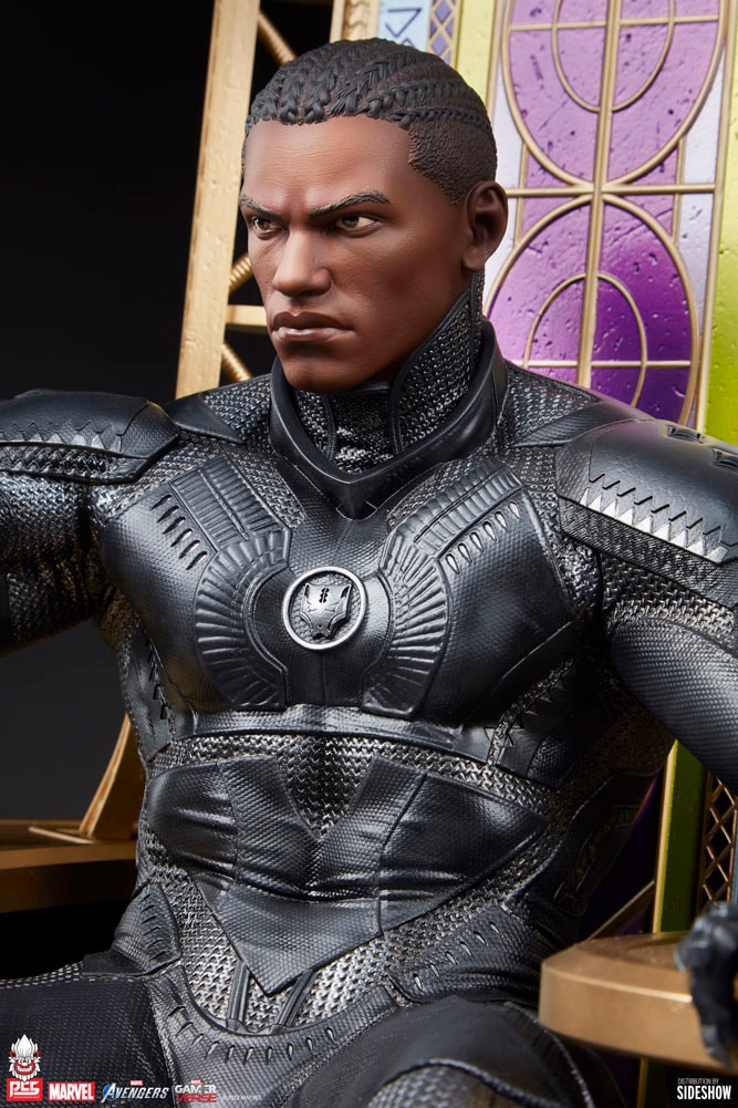 Marvel Black Panther 1:3 Scale Statue - Prototype Shown View 5