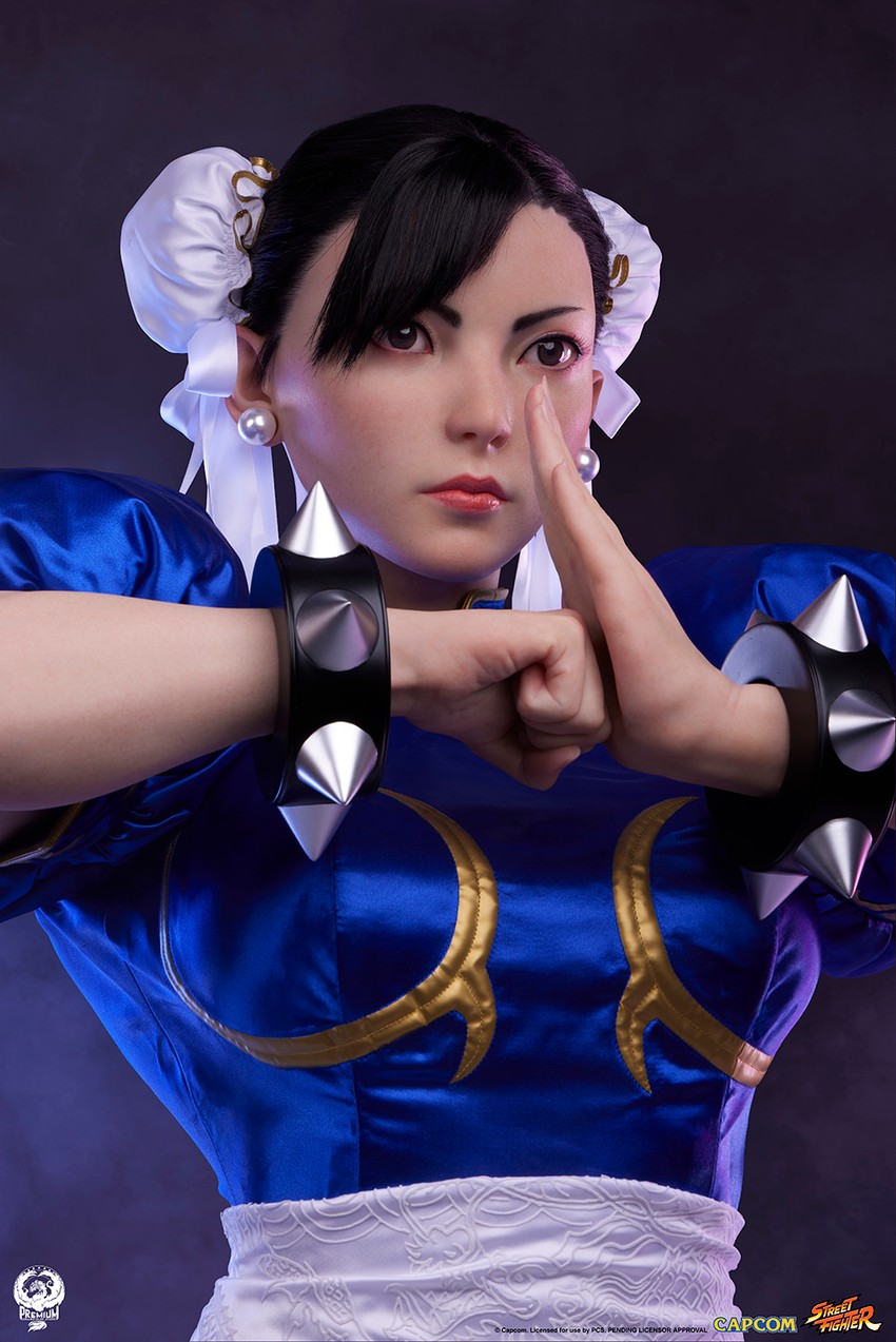 Street Fighter Chun-Li Life-Size Bust - Prototype Shown View 3