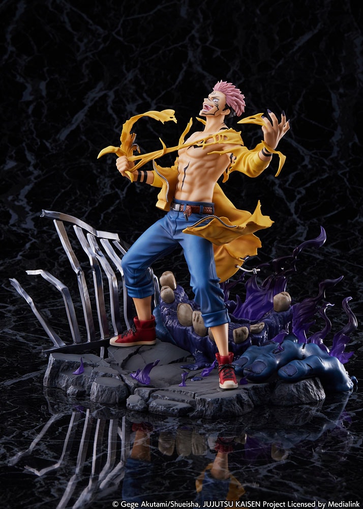 Jujutsu Kaisen Sukuna Collectible Figure - Prototype Shown View 5
