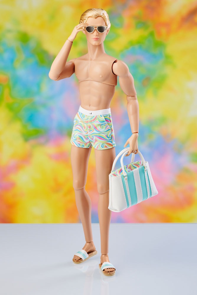 Poolside Paramour – Sergio Silva™