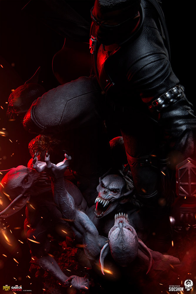 Marvel Blade 1:3 Scale Statue  View 6