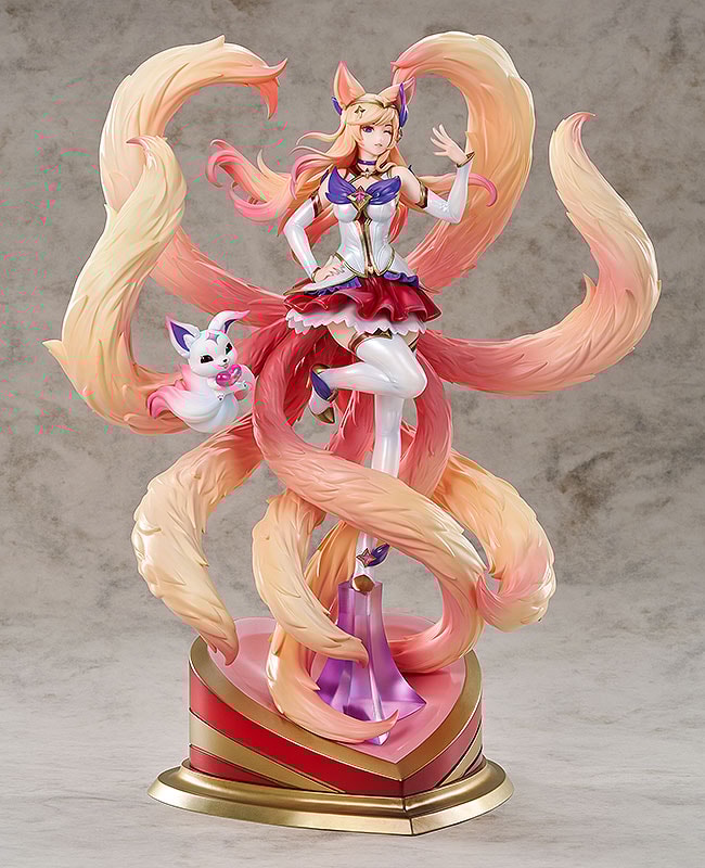 Star Guardian Ahri- Prototype Shown