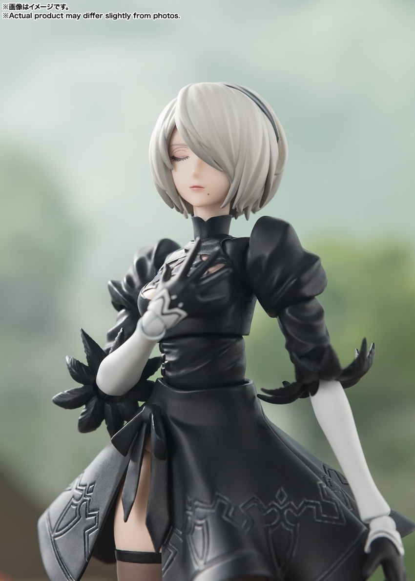 2B Collectible Figure from Tamashii Nations | Sideshow Collectibles