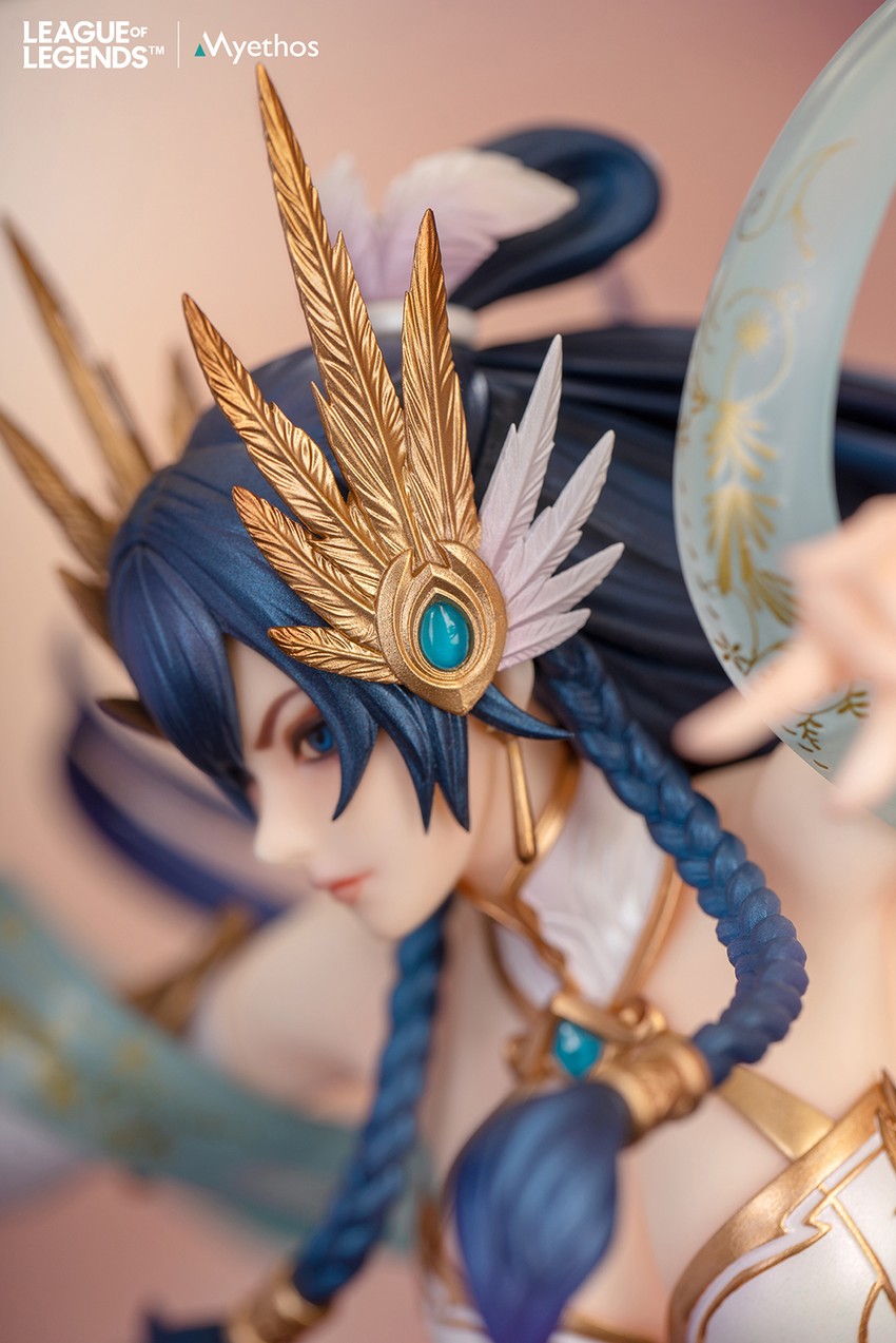 Divine Sword Irelia Collectible Figure by Myethos | Sideshow