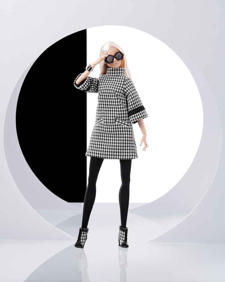 Poppy Parker Checkmates – Poppy Parker® Collectible Doll  View 6