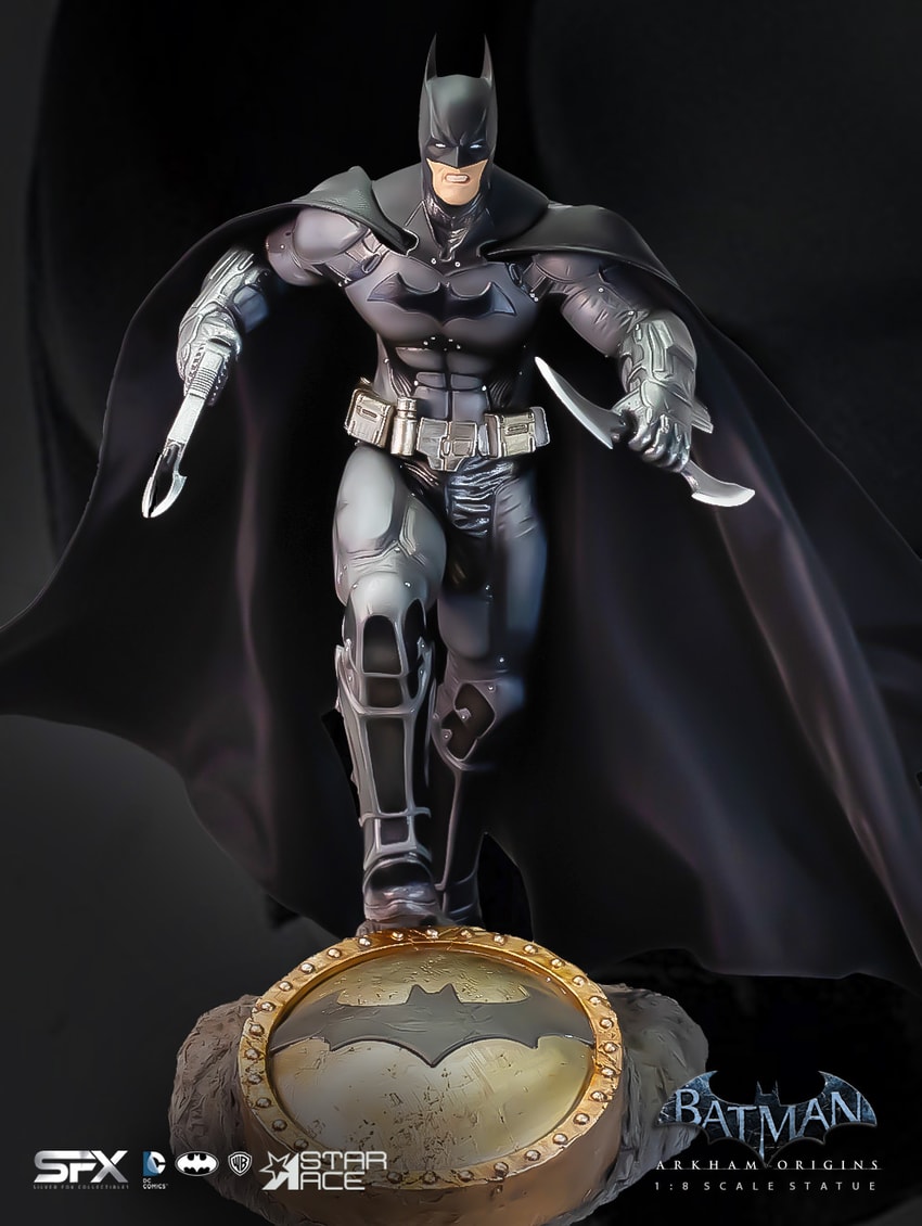 Batman Arkham Origins 2.0 Deluxe- Prototype Shown View 1