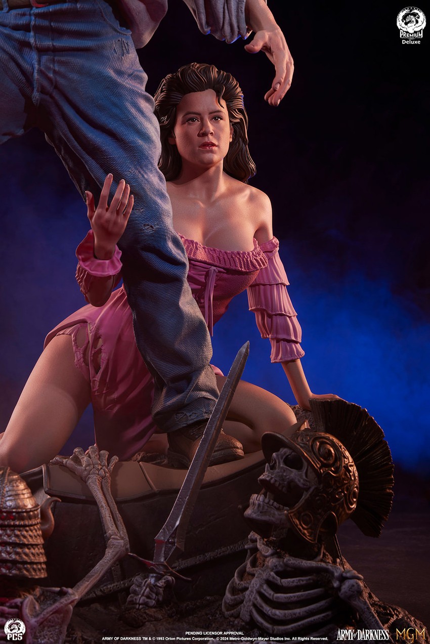 Army of Darkness Ash Deluxe Edition Quarter Scale Statue - Prototype Shown View 3