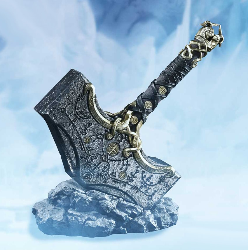 God of War Thor (Deluxe Bonus Version) 1:3 Scale Statue - Prototype Shown View 3