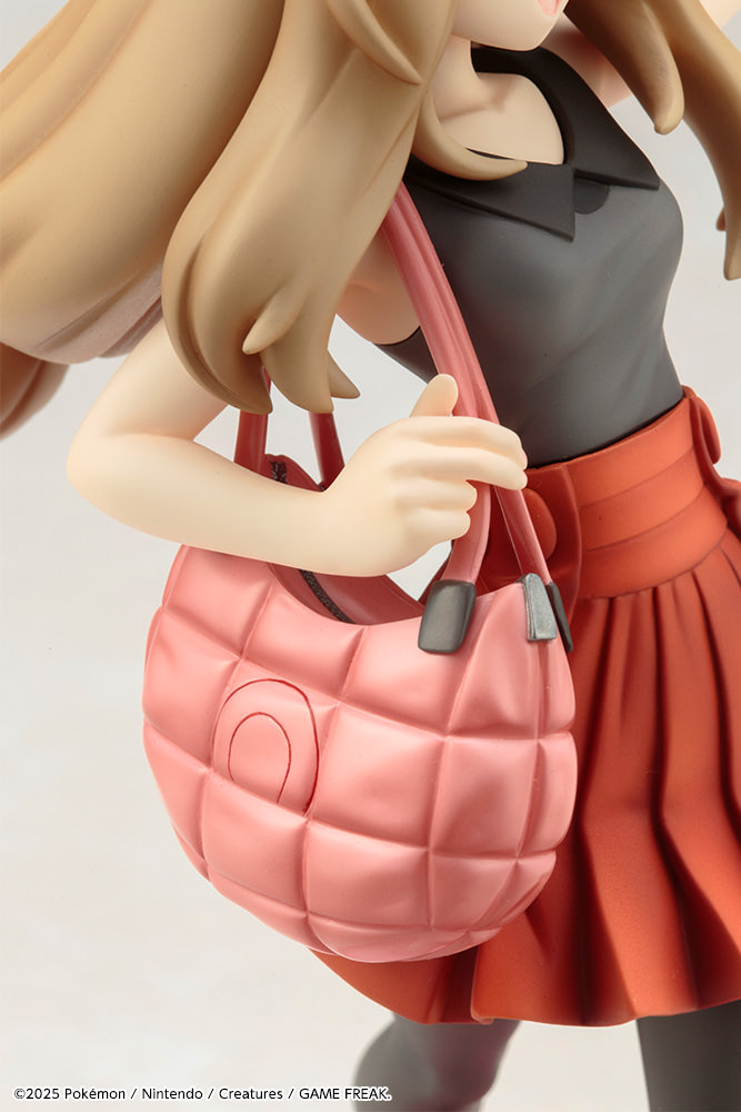 Pokémon Serena with Fennekin Statues - Prototype Shown View 4