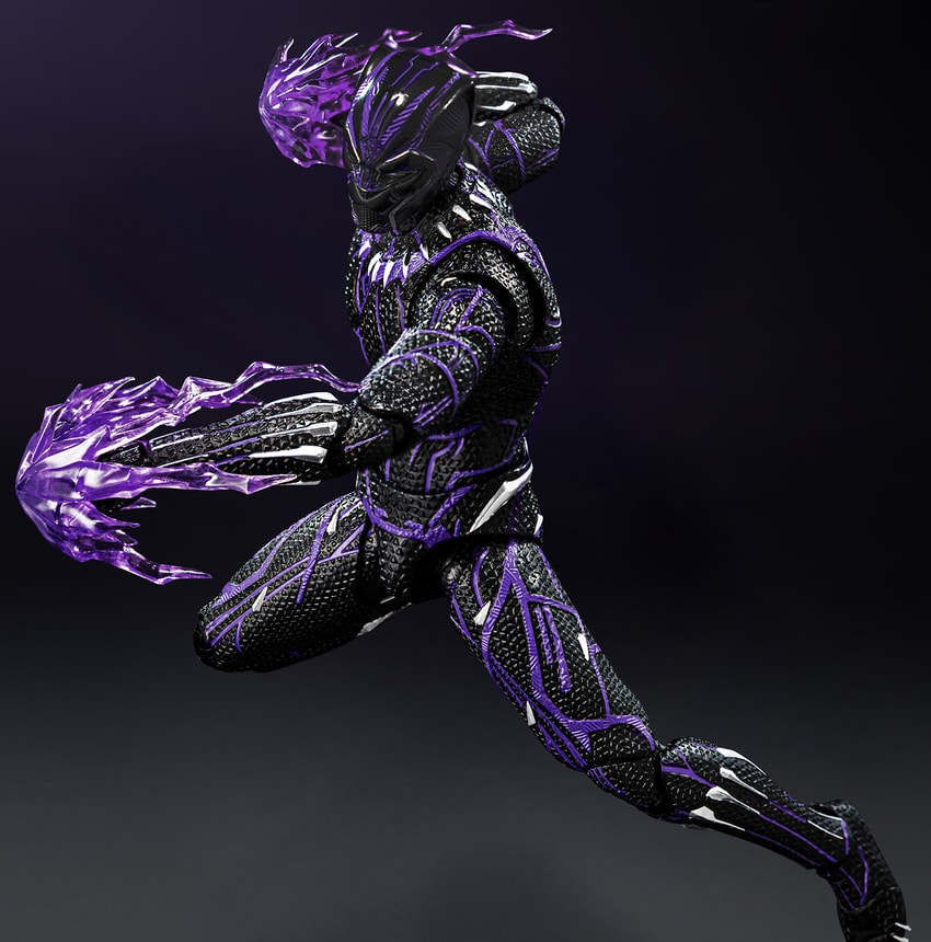 Black Panther スタチュー DLX Black Panther (Kinetic Energy Charged) Action Figure by