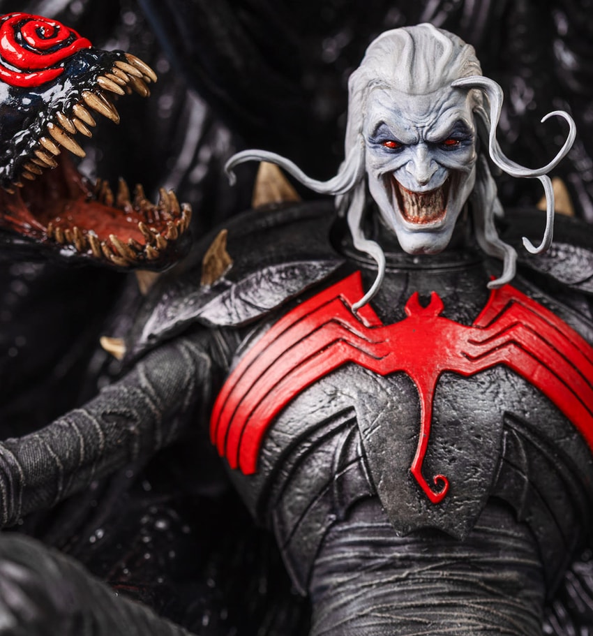 Marvel Venom (Deluxe Edition) Fine Art Bust - Prototype Shown View 5