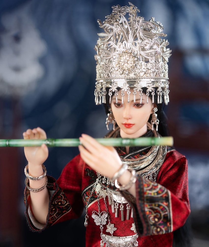 TBLeague The Miao of China’s 56 Ethnic Groups (Red) Sixth Scale Figure - Prototype Shown View 4