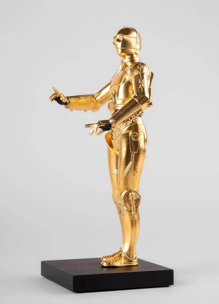 C-3PO Porcelain Statue by Lladro | Sideshow Collectibles