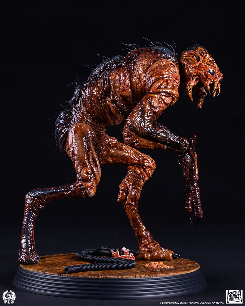 The Fly The Fly Quarter Scale Statue - Prototype Shown View 6