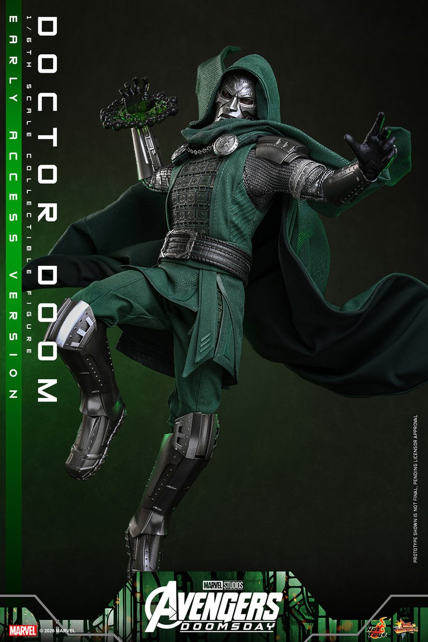 Marvel Doctor Doom (Special Edition) Sixth Scale Figure - Prototype Shown View 4